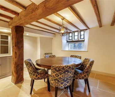 4 bedroom semi-detached house to rent - Photo 3