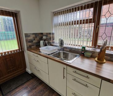 1 bedroom house of multiple occupation to rent - Photo 5