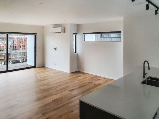 Howick - Executive Modern Townhouse - New Build - Photo 1