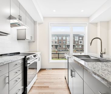 For Lease - 3207 Sixth Line Unit# Unit 2, Oakville, Ontario - Photo 6