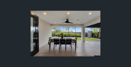 Impressive Home – The Perfect Entertainer! - Photo 3