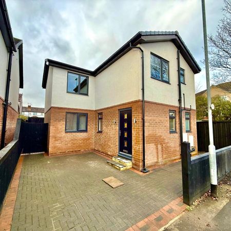 3 bedroom detached house to rent - Photo 3