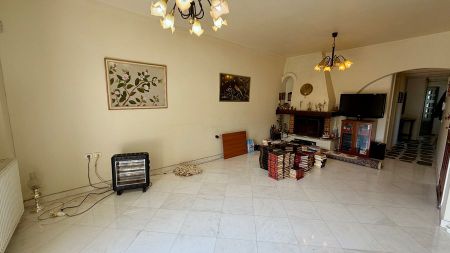 Ανακαινισμένο Γωνιακό Διαμέρισμα 135 τ.μ. με Τζάκι και Μεγάλα Μπαλκόνια στο Χαϊδάρι, € 800, 135 τ.μ. - Photo 3