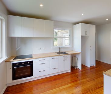 10 Surrey Street, Wilton - Photo 4
