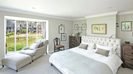 6 bedroom detached house to rent - Photo 5