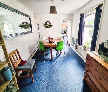 4 bedroom house to rent - Photo 1