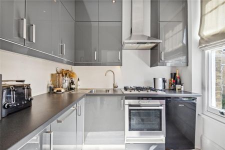 1 bedroom flat to rent - Photo 2