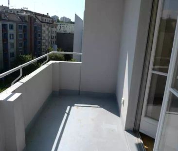 FRIBOURG - RUE DES PILETTES 1 - 2.5 PIECES AU 5EME ETAGE - Foto 1
