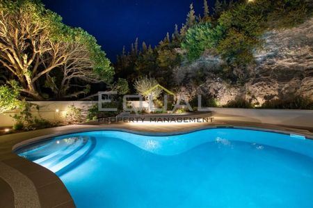 Βίλα για ενοικίαση Παλαιά Φώκαια - Φωτογραφία 3