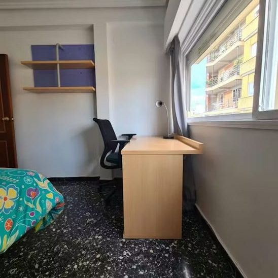 Gran Vía de Fernando el Católico, Valencia, Valencian Community 46008 - Photo 1