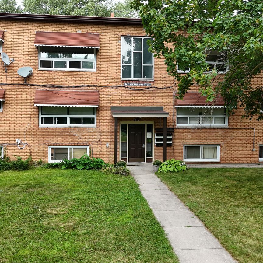 For Lease - 342 Kiwanis Park Drive Unit# 1, London East, Ontario - Photo 1
