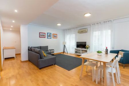 Plaza Negrito, Valencia, Valencian Community 46001 - Photo 2
