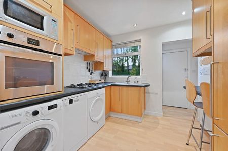 1 bedroom maisonette to rent - Photo 5