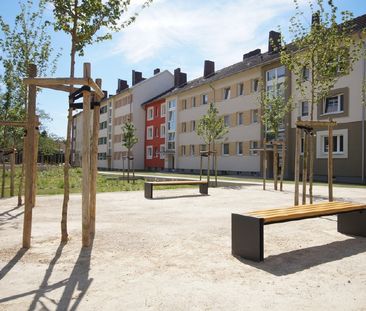 Moderne Wohnung mit Einbauküche! - Photo 3