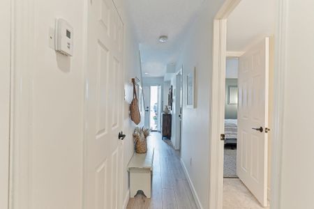 For Lease - 5 Harbour Street Unit# 13, Collingwood, Ontario - Photo 3