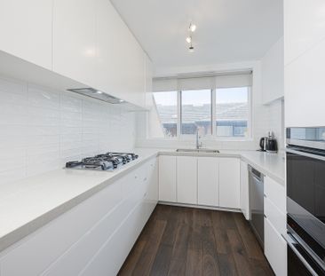 2/23 Seymour Road, Elsternwick VIC 3185 - Apartment For Rent | Domain - Photo 2