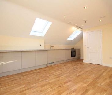 Hardwick Close Maidenhead Berkshire, SL6 - Photo 3