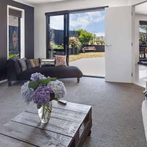 JUST STUNNING - Photo 1