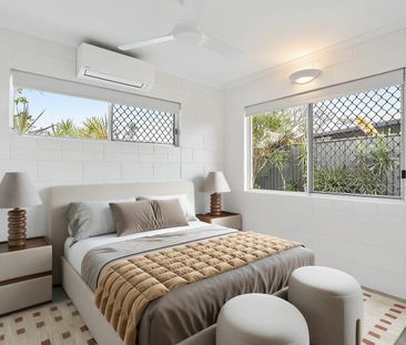 Close To The Beach and Cafes! - Photo 4