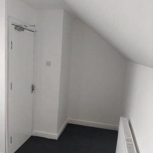 4 bedroom house to rent - Photo 3