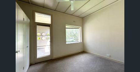 Glorious Scandinavian (Bauhaus) Living - Photo 3