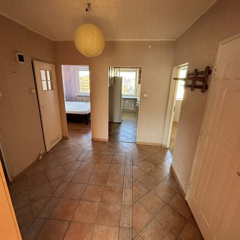 Trzypokojowe mieszkanie w Policach - Photo 1