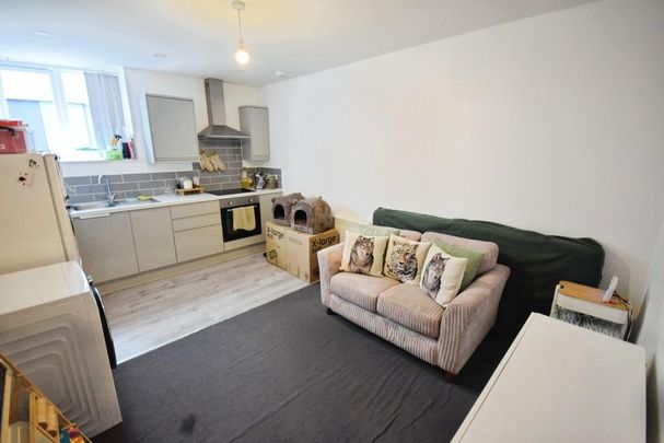 2 bedroom apartment to rent - Photo 1