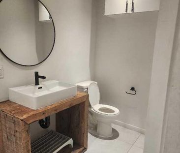 Luxueux logement 4 1/2, centre-ville de Joliette sur rue Saint-Louis - Photo 4