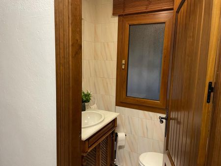 Casa o chalet de alquiler en Gerardo Diego-la Campana, 3, Las Brisas - Photo 3