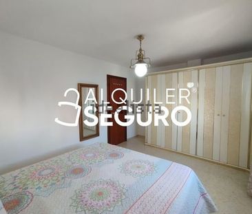 Alquiler de piso en Calle Margarita - Photo 1