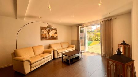 Furnished flat of 4.5 room in Epalinges - Appartement meublé de 4.5 à Epalinges - Photo 2