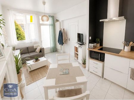 Location Appartement 2 pièces 31m² AZAY LE RIDEAU 37190 - Photo 2