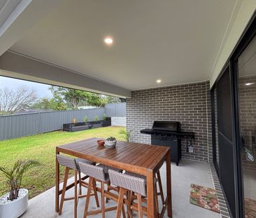 MODERN COMFORT MEETS FAMILY LIVING - Photo 3