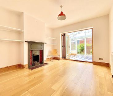 3 bedroom detached house to rent - Photo 4