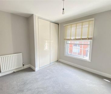 2 bedroom detached house to rent - Photo 3