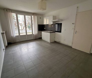 Location appartement 2 pièces 35.33 m² à Romans-sur-Isère (26100) - Photo 1