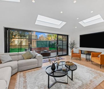 4 bedroom house to rent - Photo 1