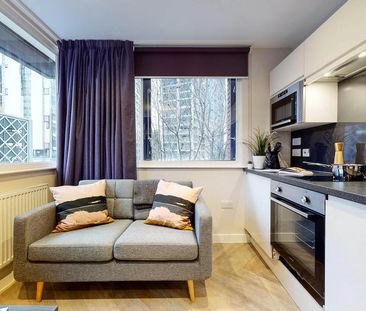 Apt 18, Live Oasis Wade Lane - Photo 6