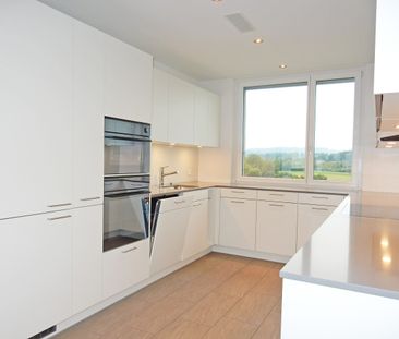 Attractive 4.5-room apartment in a quiet location - Photo 2