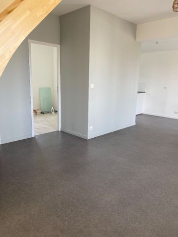 Location Appartement 3 pièces 48m² - Photo 3