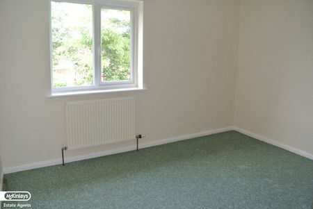 2 bedroom Terraced for rent - Photo 5