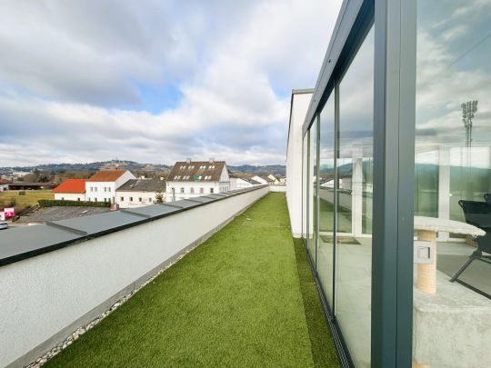 Premium-Penthouse in Linz-Urfahr zu vermieten! Große Außenterrasse – Wintergarten - Moderne Einbauküche mit vielen Extras - Photo 1