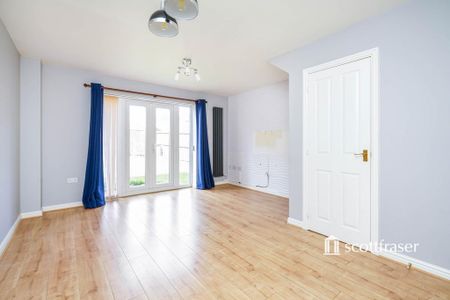 3 bedroom semi-detached house to rent - Photo 5