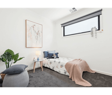 Sophisticated Townhouse Living! - Photo 6