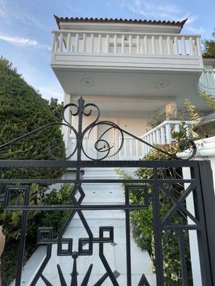 Μονοκατοικία για ενοικίαση Μορτερό (Νέα Ερυθραία) - Φωτογραφία 1