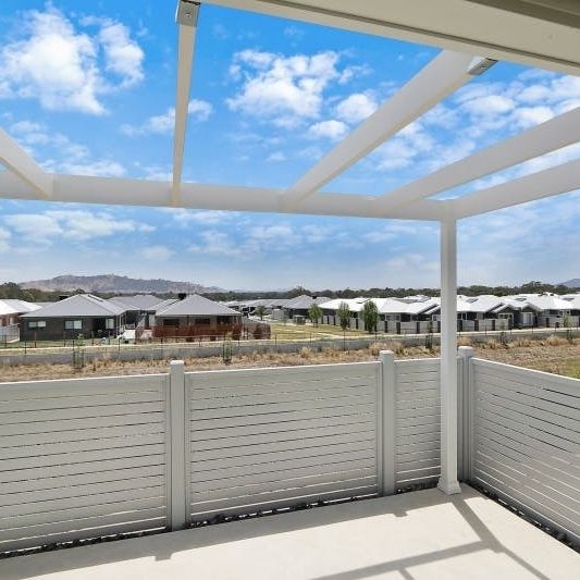 Stylish Baranduda Townhouse Offering Contemporary Living & Scenic Outlooks - Photo 1