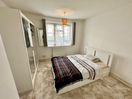 1 Bed Flat, Olney Road, SE17 - Photo 2