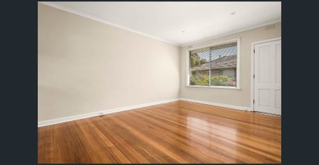 Located within walking distance to Monash Uni - Photo 2