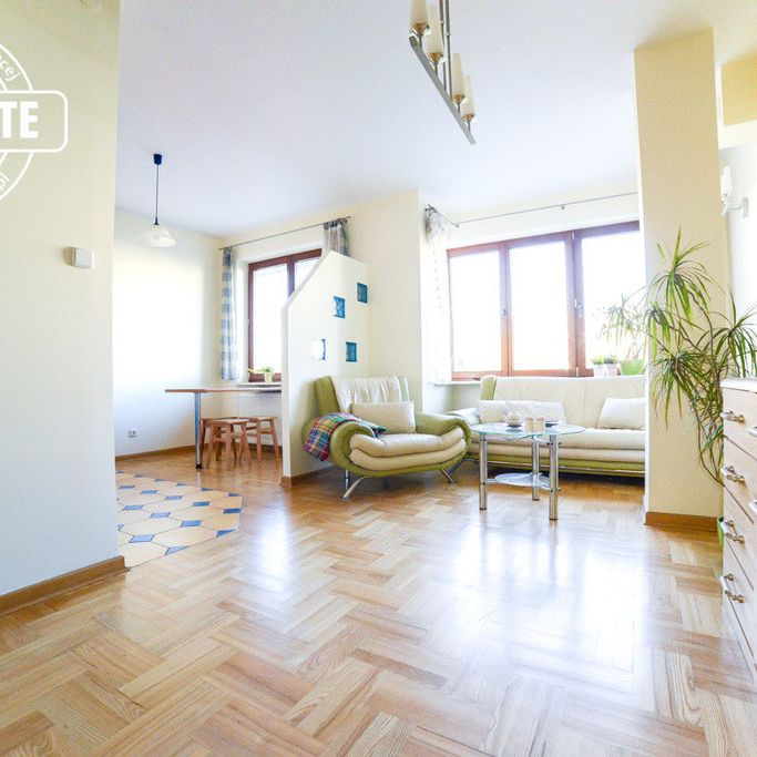 Ursynów, ul. Wilhelma Konrada Roentgena - Photo 1