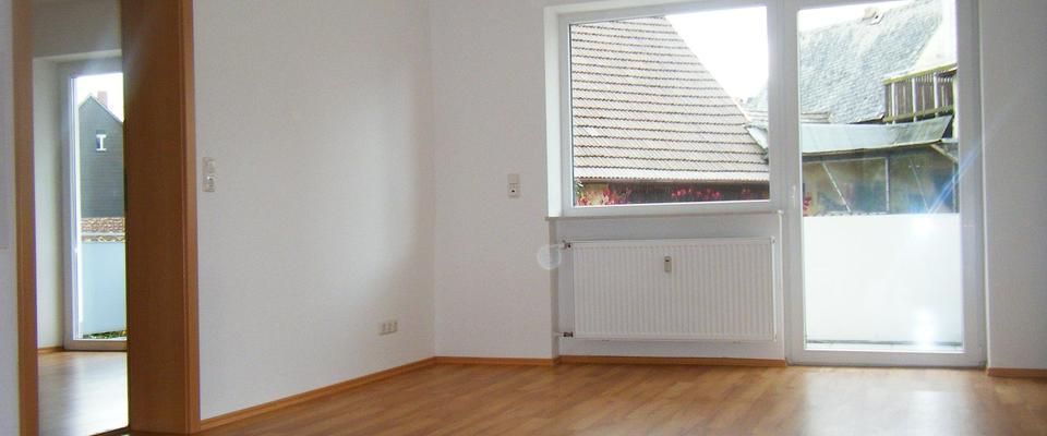 Große Wohnung am Ortsrand, grün und ruhig - Foto 1